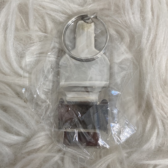 ⭐️NEW FIREBALL KEYCHAIN - Picture 2 of 4